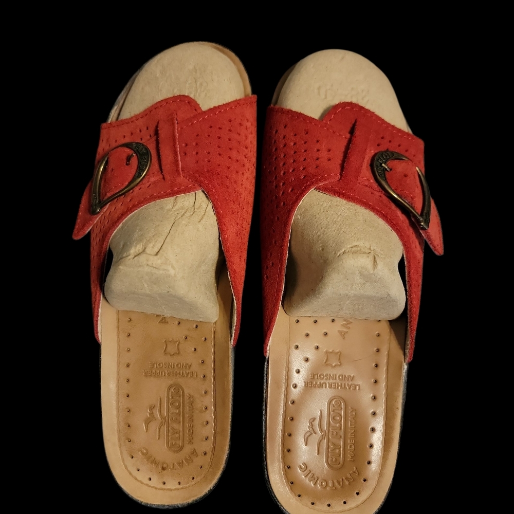 Fly Flot Italian Suede Buckle Sandals 38 - Picture 3 of 5